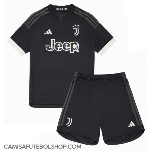 Camisa de time de futebol Juventus Replicas 3º Equipamento Infantil 2023-24 Manga Curta (+ Calças curtas)